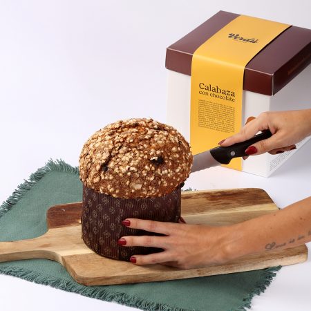 Panettone de calabaza con chocolate